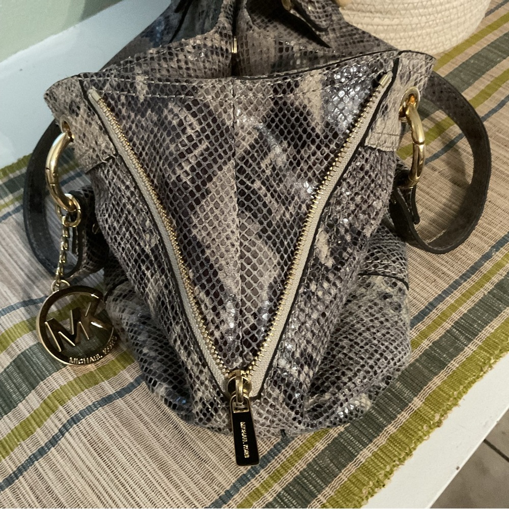 Micheal Kors Moxley Python Embossed Leather Satch… - image 4